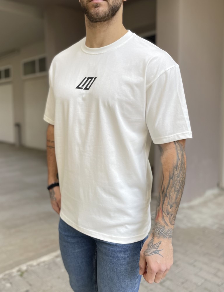 Ανδρικό βαμβακερό λευκό Oversized T-shirt με τύπωμα 17465 φωτογραφία